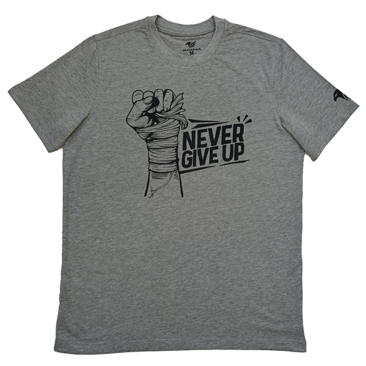 Never Give up- Short sleeve t-shirt